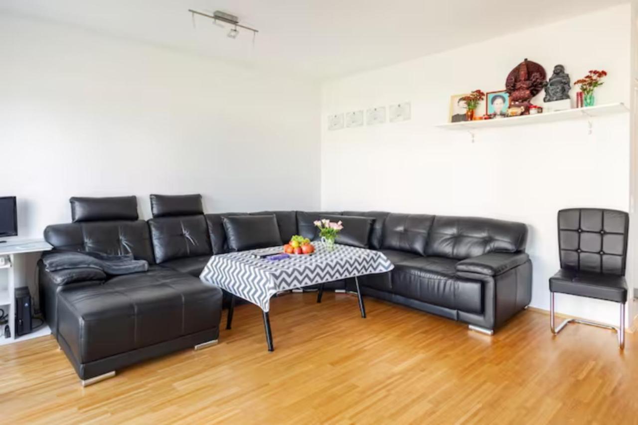 Privat Zimmer Richtung Messe Hanóver Exterior foto